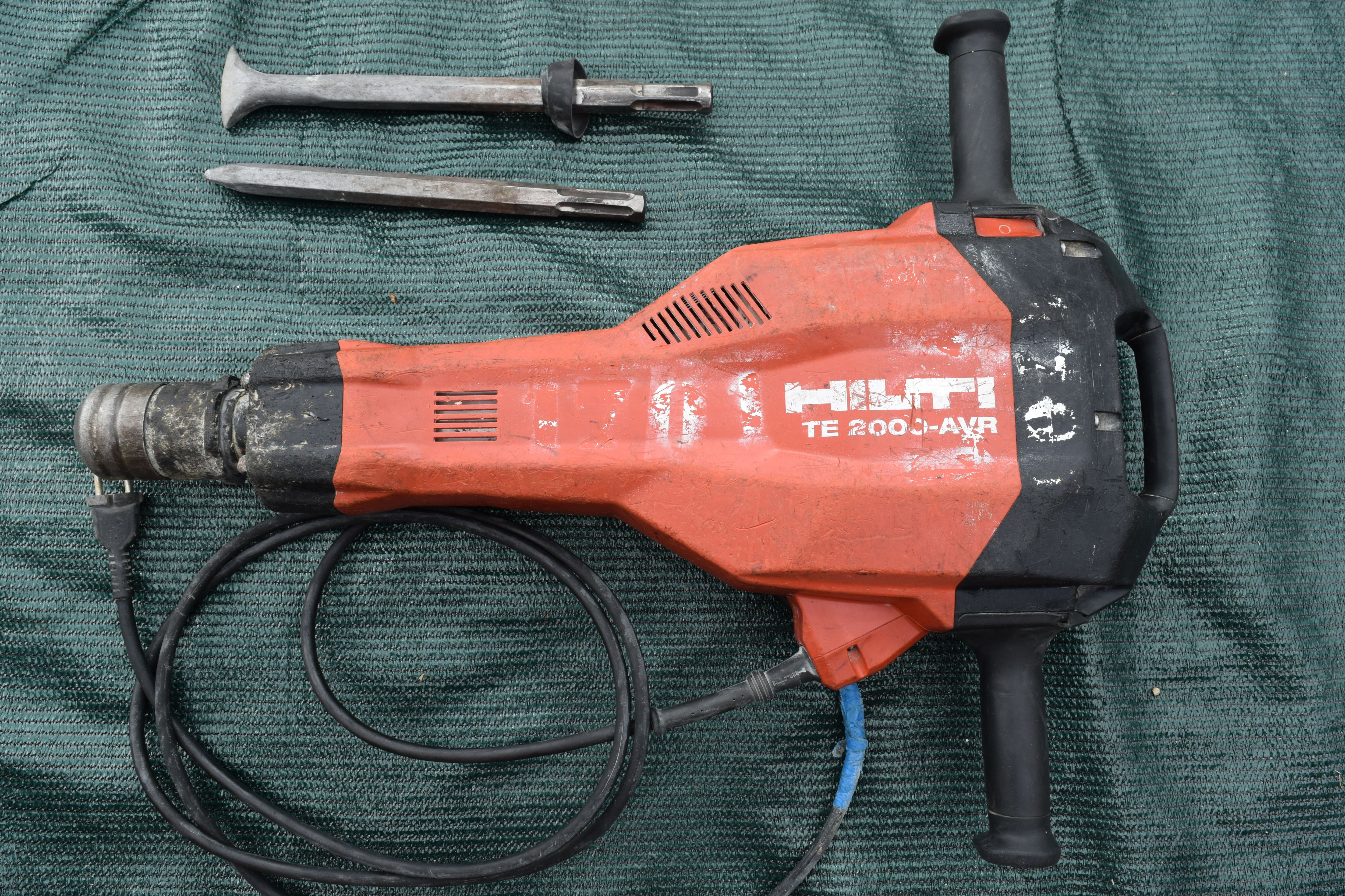Picamer Hilti TE 2000-AVR De Inchiriat