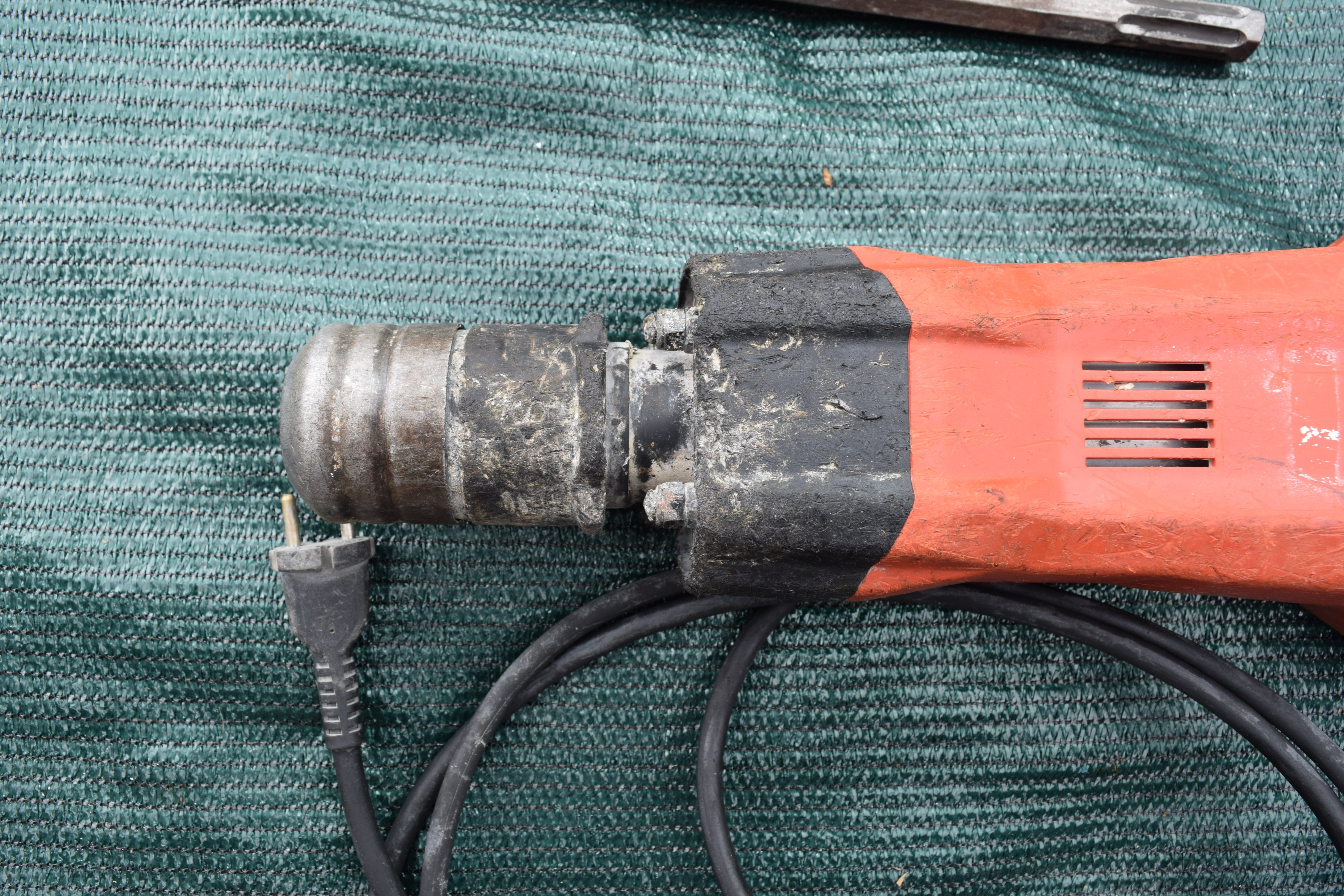 Picamer Hilti TE 2000-AVR De Inchiriat