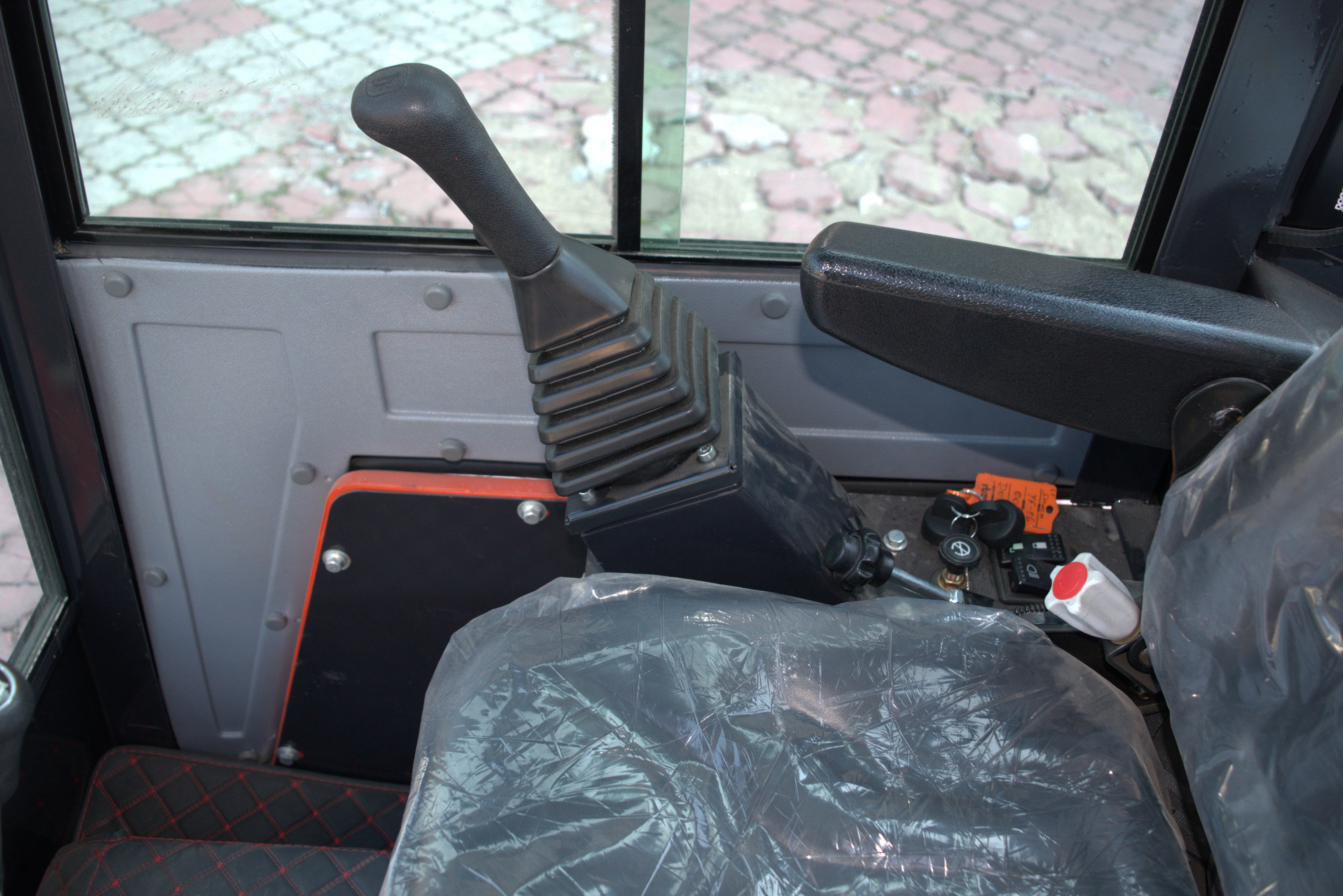 Miniexcavator SMACH YF16E